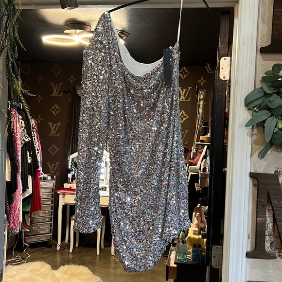 NWT 2X stretchy dress multi colored sequin dress.  A160 - Picture 1 of 3